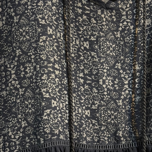 Knox Rose Women's Navy Blue Top - Picture 2 of 3